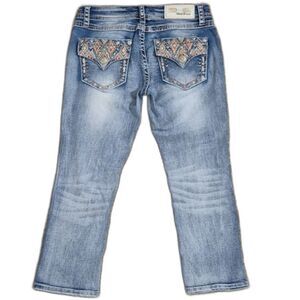 Grace in LA Embellished Capri Jeans 27 Low Rise Rhinestone Embroidered Pockets